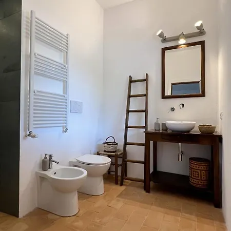 Villa Le Fate - Tra Mare E *